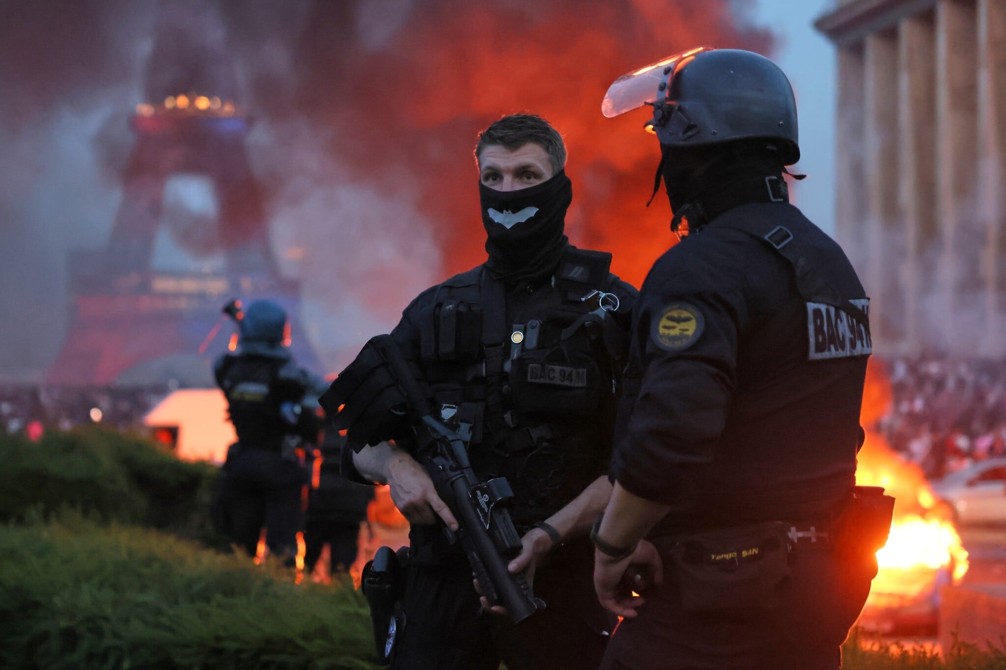French police arrest over 400 soccer fans in clashes following Champions League win | The Times of Israel
