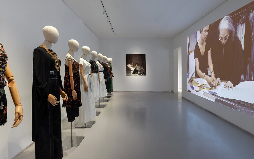 'Fashion Worker: Dorin Frankfurt' at the Ashdod Museum of Art will close on August 15, 2026 (Elad Sarig)