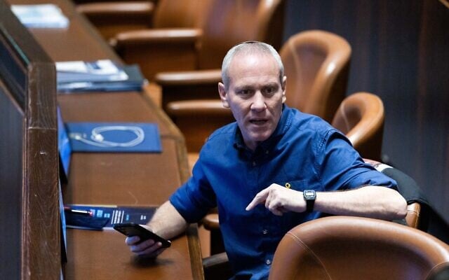 MK Chili Tropper attends a plenum session at the assembly hall of the Knesset, in Jerusalem, August 14, 2024. (Chaim Goldberg/Flash90)