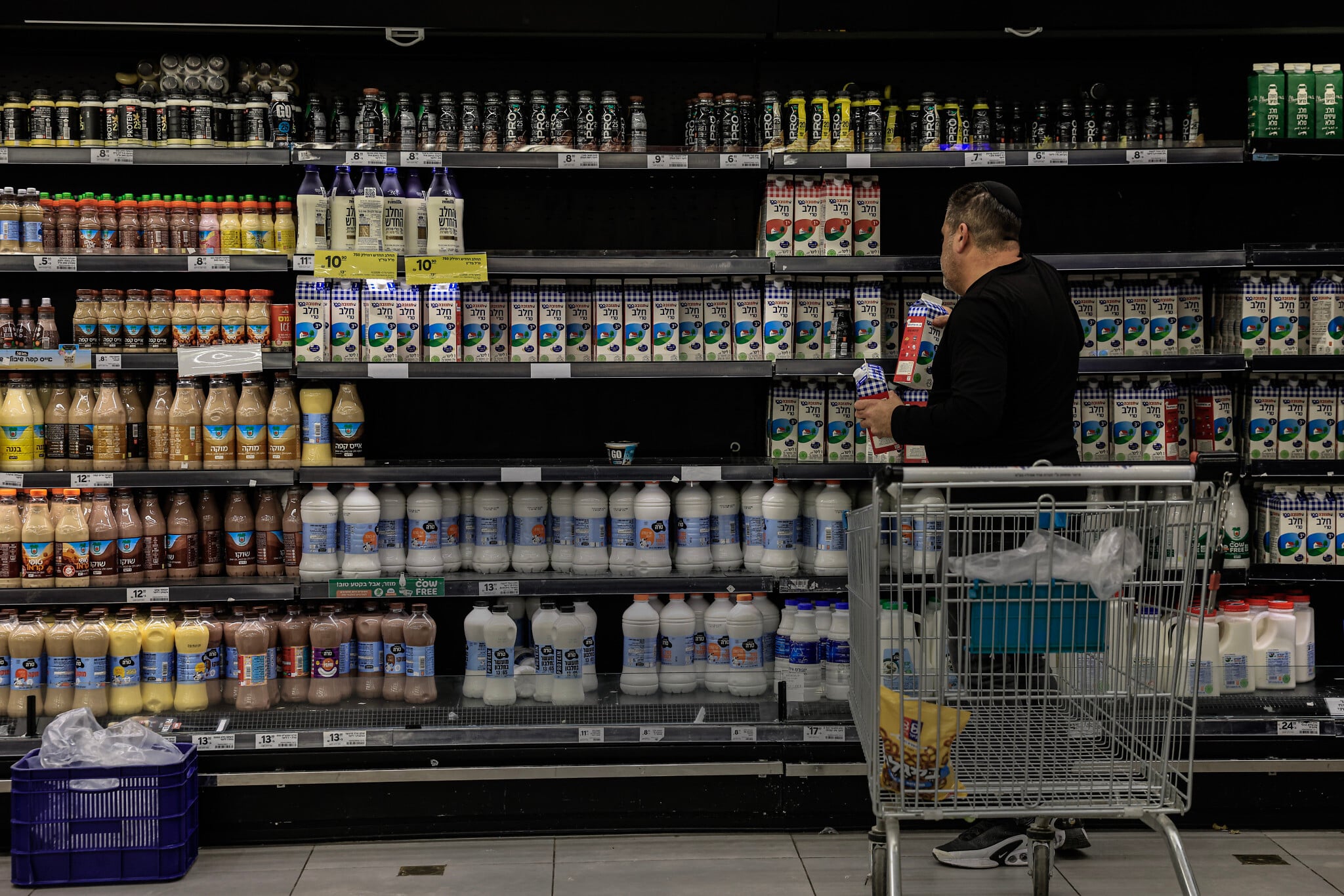 Shufersal pulls some dairy products from shelves in spat over Tnuva price hikes