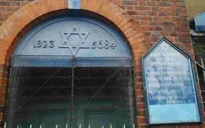 The scene of an apparent arson attack targeting a former synagogue on London's Nelson Street, May 5, 2026. (Shomrim.)