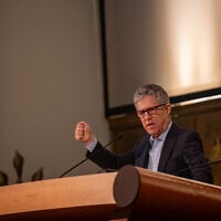 Rabbi Ammiel Hirsch of the Stephen Wise Free Synagogue in New York City delivers a speech at the synagogue, May 27, 2026. (Courtesy/Lenny Medina/RetroLenz Photography)