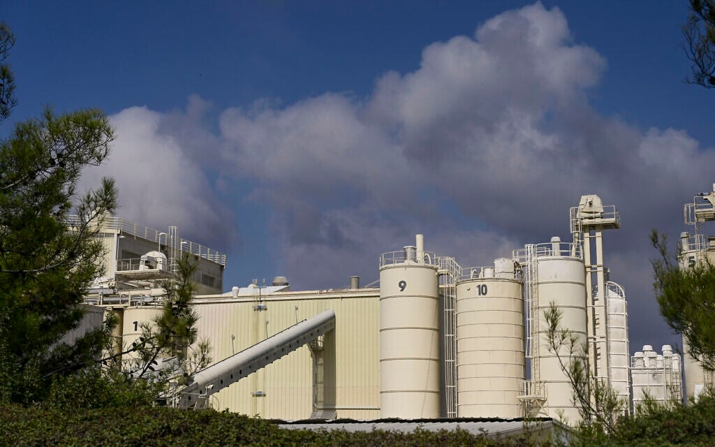 Illustrative: View of the Pazkar Factory near Afula, October 14, 2024 (Michael Giladi/Flash90)