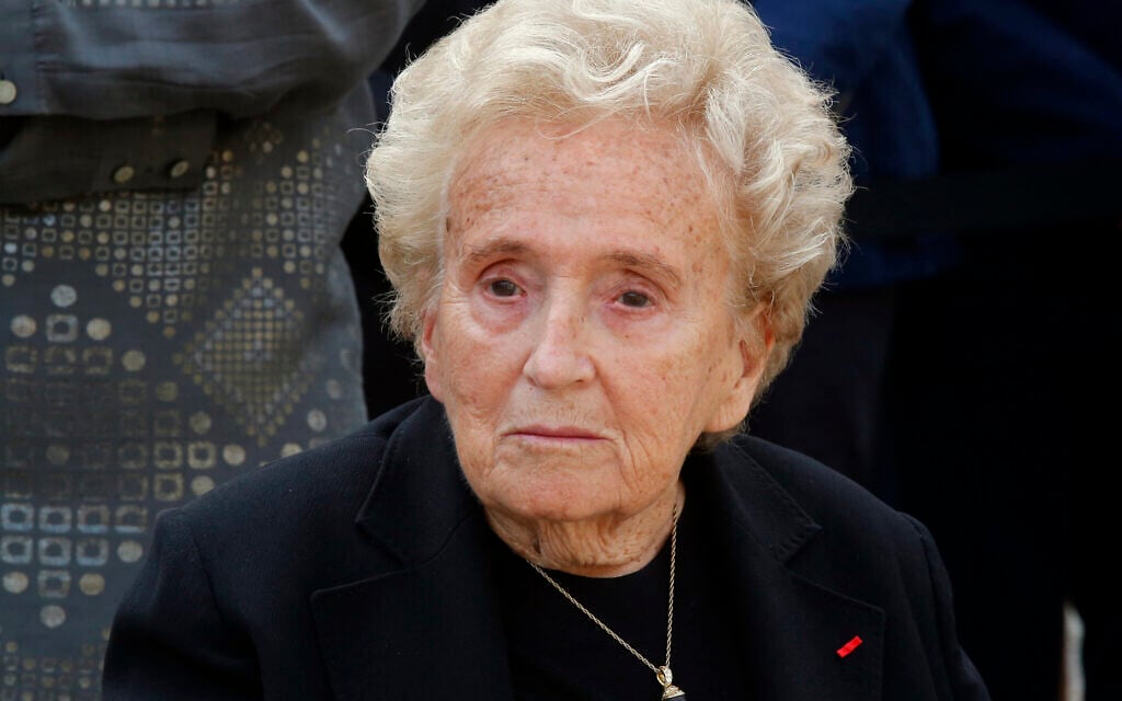 Former French first lady Bernadette Chirac attends a a tribute ceremony to French politician and Holocaust survivor Simone Veil in the courtyard of the Invalides in Paris, on July 5, 2017. (Michel Euler / POOL / AFP)