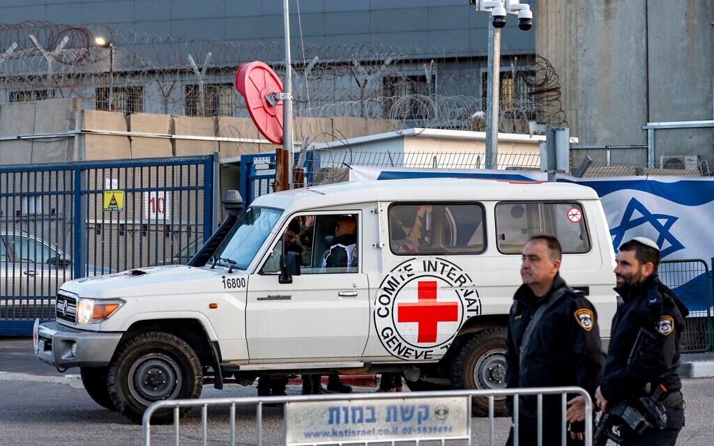 High Court annuls government ban on Red Cross visits for Palestinian security prisoners