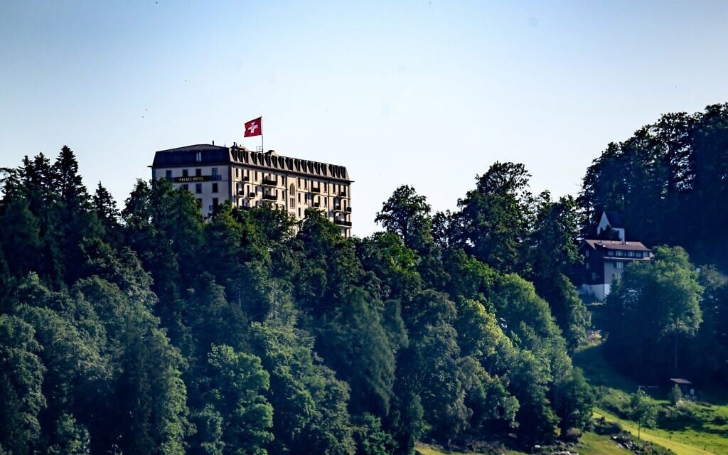 This photograph shows a part of the Burgenstock luxury hotel complex above Lake Lucerne, where talks following up on a deal to end the US-Iran conflict were scheduled to begin, on June 19, 2026. (Fabrice COFFRINI / AFP)