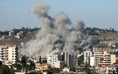 Smoke rises from the site of Israeli airstrikes that targeted the southern Lebanese city of Nabatieh on June 20, 2026. (Abbas FAKIH / AFP) / Smoke rises from the site of Israeli airstrikes that targeted the southern Lebanese city of Nabatieh on June 20, 2026. (Abbas FAKIH / AFP) /