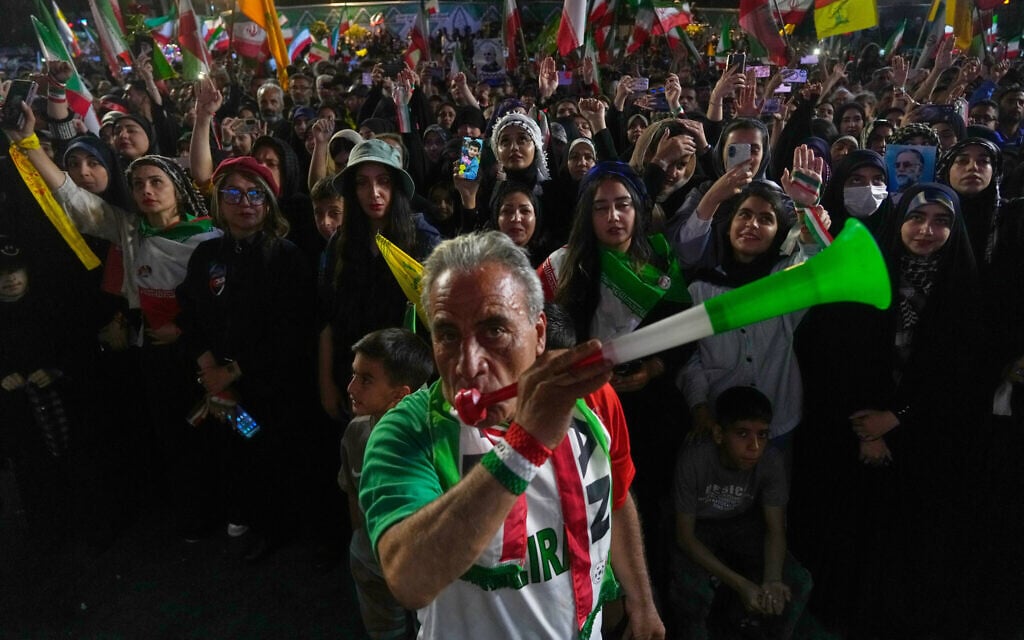 War and economic hardship dampen World Cup excitement in Iran