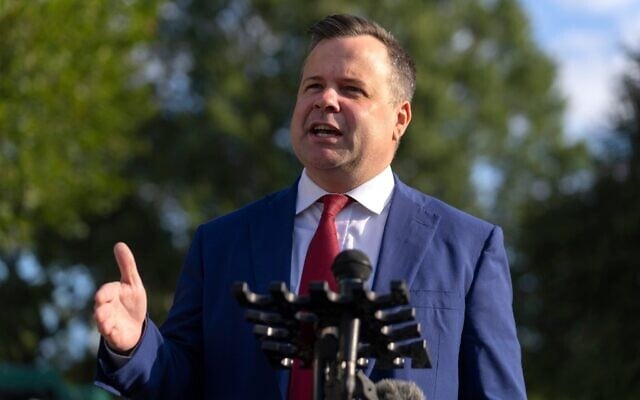 Director of the US Federal Housing Finance Agency Bill Pulte speaks with reporters at the White House, September 2, 2025, in Washington. (AP Photo/Mark Schiefelbein) Director of the US Federal Housing Finance Agency Bill Pulte speaks with reporters at the White House, September 2, 2025, in Washington. (AP Photo/Mark Schiefelbein)
