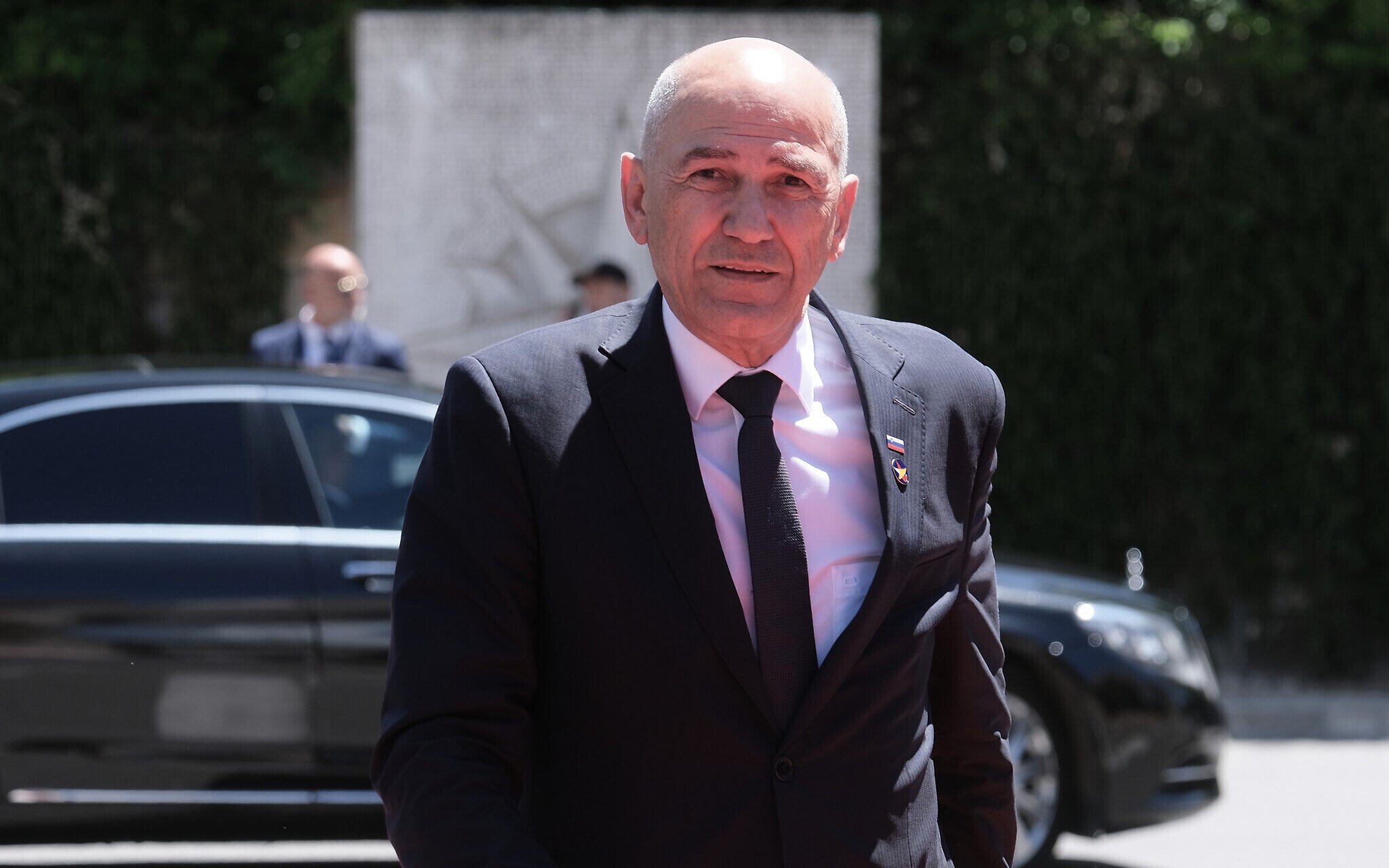 Slovenia lifts ban on arms trade with Israel; Sa’ar lauds ‘just decision’ by new PM