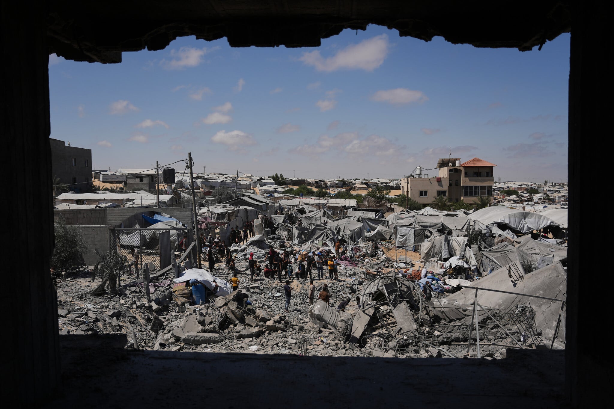 Nine fatalities reported in Gaza due to Israeli airstrikes as Egypt facilitates new round of discussions. Nine fatalities reported in Gaza due to Israeli airstrikes as Egypt facilitates new round of discussions.