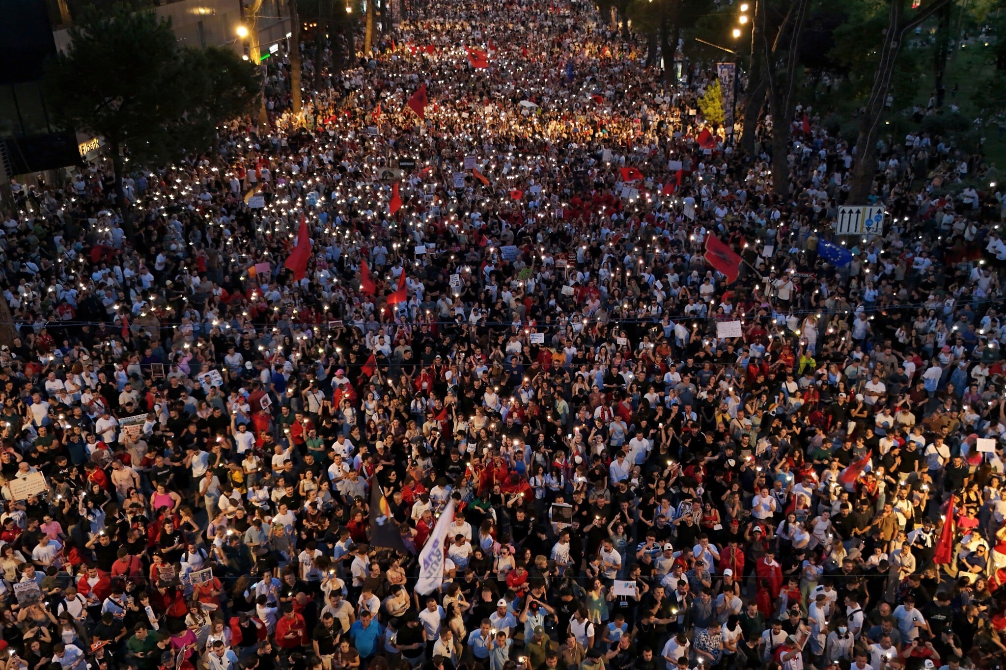 Thousands rally in Albania amid growing opposition to Kushner-linked resort project