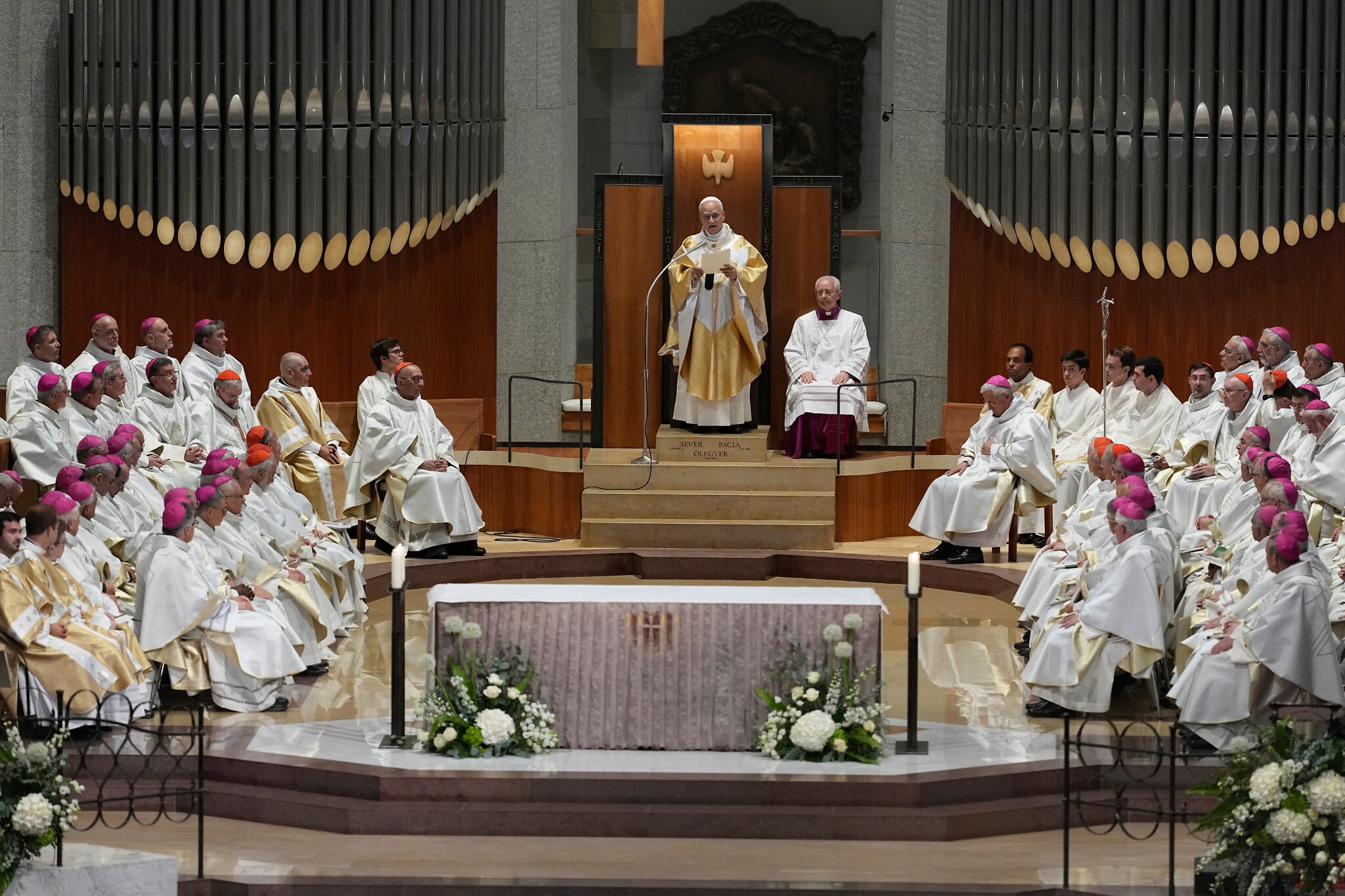 At Spain’s Sagrada Familia, now the world’s tallest church, pope speaks out against war