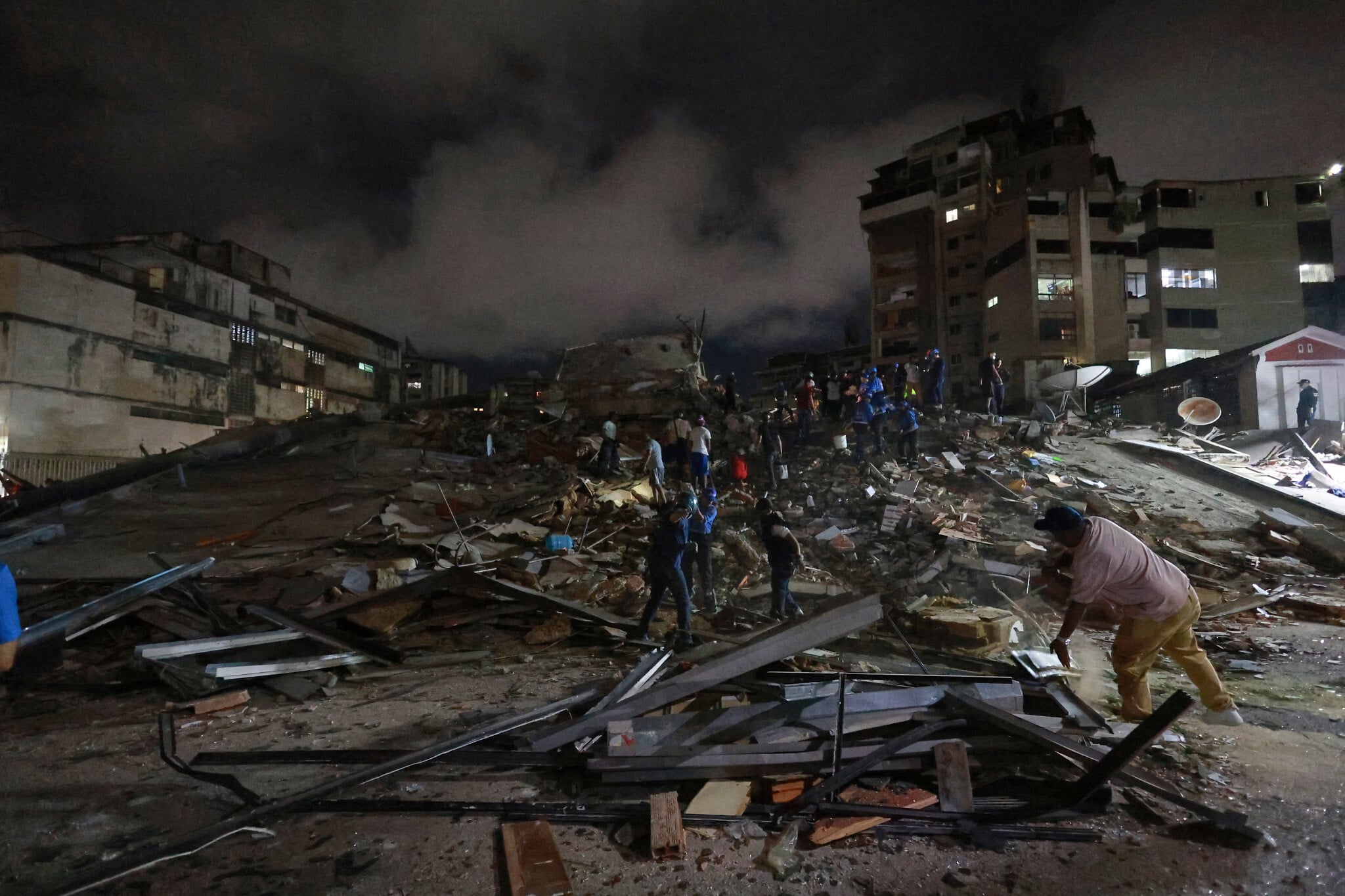 At least 32 dead, more than 700 injured in Venezuela as emergency declared  after powerful twin quakes | The Times of Israel