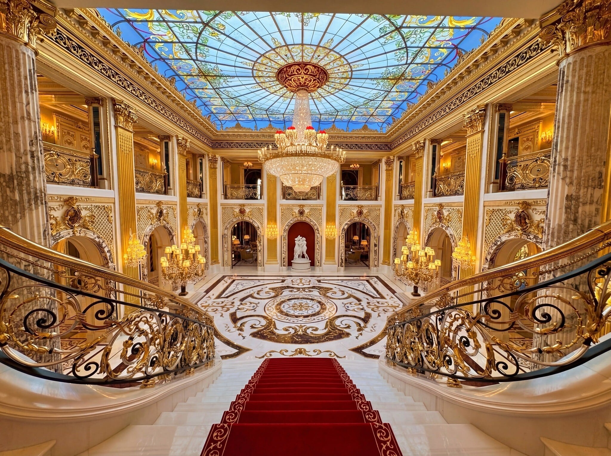 ‘Modern palace’ seeks billionaire: Inside Israelâs highest-priced, $210m...