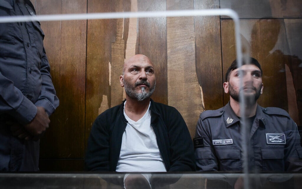 Haim Sirotkin at a hearing at the Tel Aviv Magistrate's Court on April 7, 2024 (Avshalom Sassoni/Flash90)