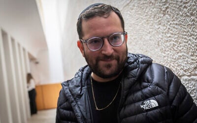 Jonatan Urich is seen following a hearing on journalist Omri Assenheim’s refusal to provide police with materials from a program he broadcast about Eli Feldstein, after the District Court ruled that journalistic privilege does not apply, at the Supreme Court in Jerusalem, March 30, 2026. (Yonatan Sindel/Flash90)