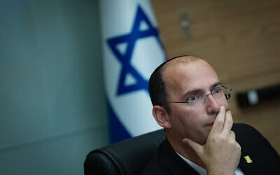 MK Simcha Rothman leads a Constitution, Law and Justice Committee meeting at the Knesset, Jerusalem, May 27, 2026. (Yonatan Sindel/Flash90)