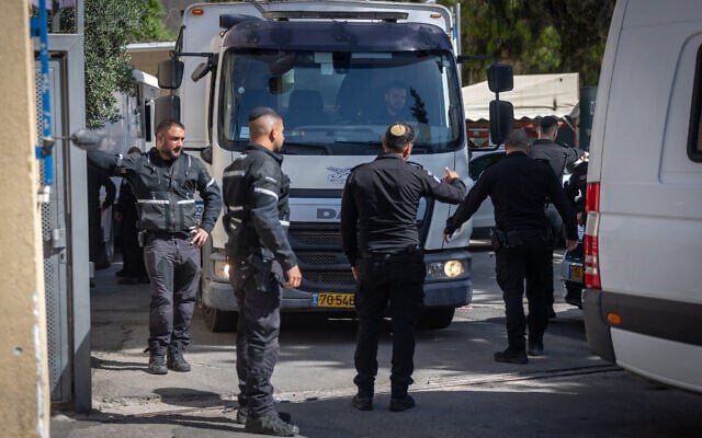 A bus carrying ultra-Orthodox detainees arrives outside the Jerusalem Magistrate’s Court following their arrest during riots outside Judge Sohlbergs residence, June 4, 2026. (Yonatan Sindel/Flash90) A bus carrying ultra-Orthodox detainees arrives outside the Jerusalem Magistrate’s Court following their arrest during riots outside Judge Sohlbergs residence, June 4, 2026. (Yonatan Sindel/Flash90)