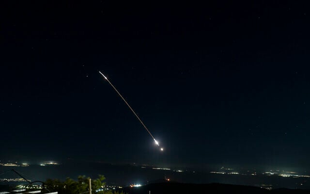 Israeli air defense system fire to intercept incoming ballistic missiles launched from Iran, as seen over northern Israel, June 7, 2026. (Ayal Margolin/Flash90) Israeli air defense system fire to intercept incoming ballistic missiles launched from Iran, as seen over northern Israel, June 7, 2026. (Ayal Margolin/Flash90)