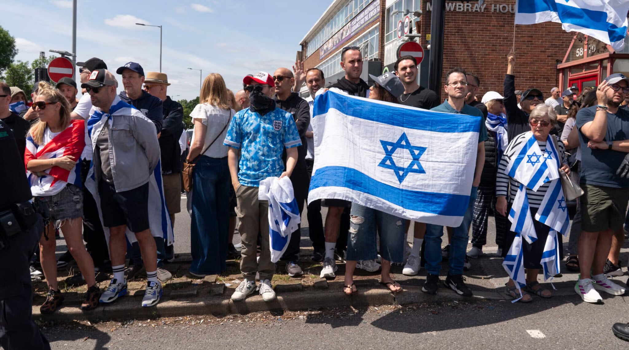 UK organizers of Israel real estate fair apologize after West Bank properties...