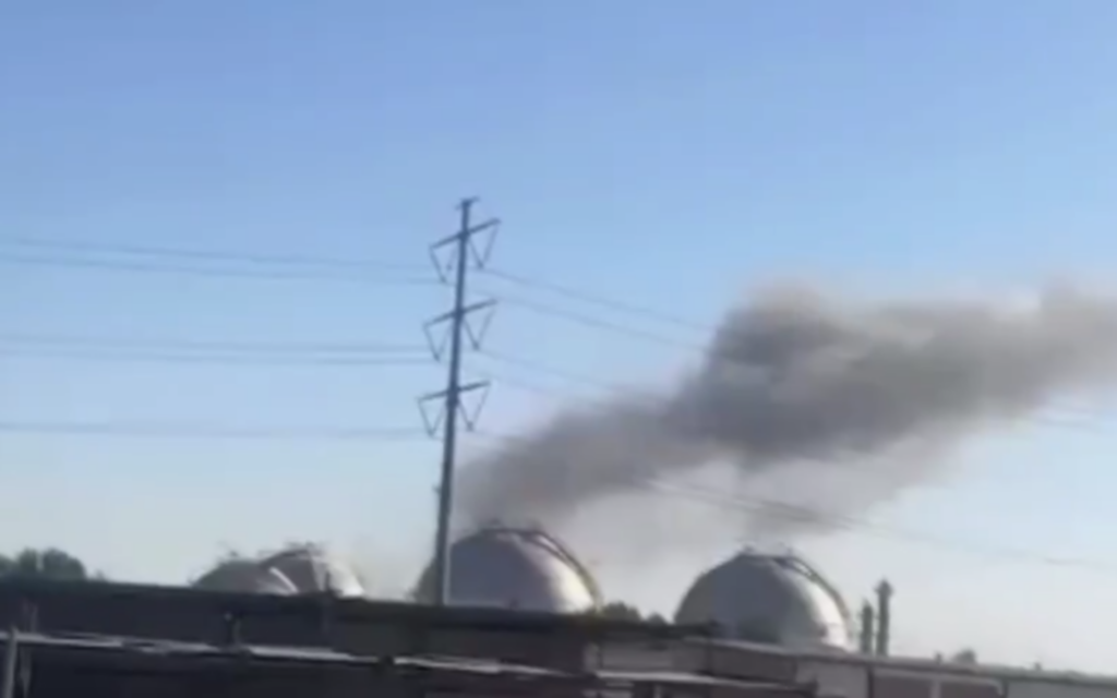Footage purporting to show a petrochemical facility hit by Israeli airstrikes in southwest Iran, June 8, 2026 (Video screenshot)