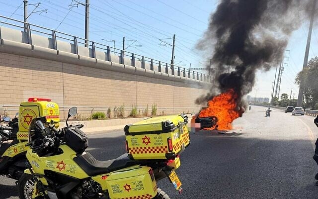 The aftermath of a suspected car bombing, which killed one person, on central Israel's Ayalon Highway near Holon, June 4, 2026. (Magen David Adom) The aftermath of a suspected car bombing, which killed one person, on central Israel's Ayalon Highway near Holon, June 4, 2026. (Magen David Adom)
