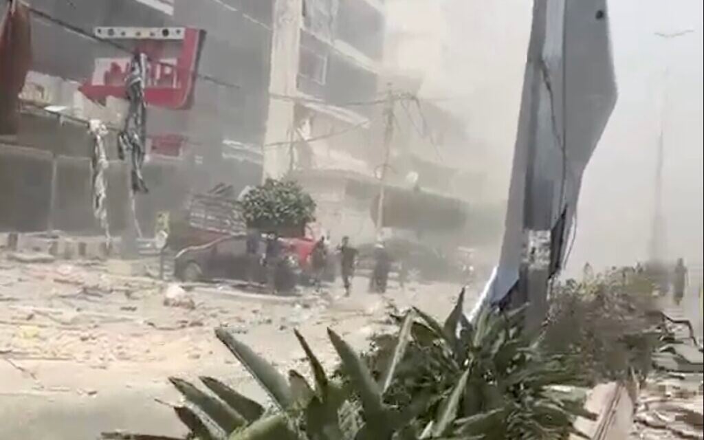 Aftermath of an Israeli strike targeting Hezbollah in Beirut's southern suburbs on June 14, 2026 (Screenshot taken from video on X/used in accordance with Clause 27a of the Copyright Law)