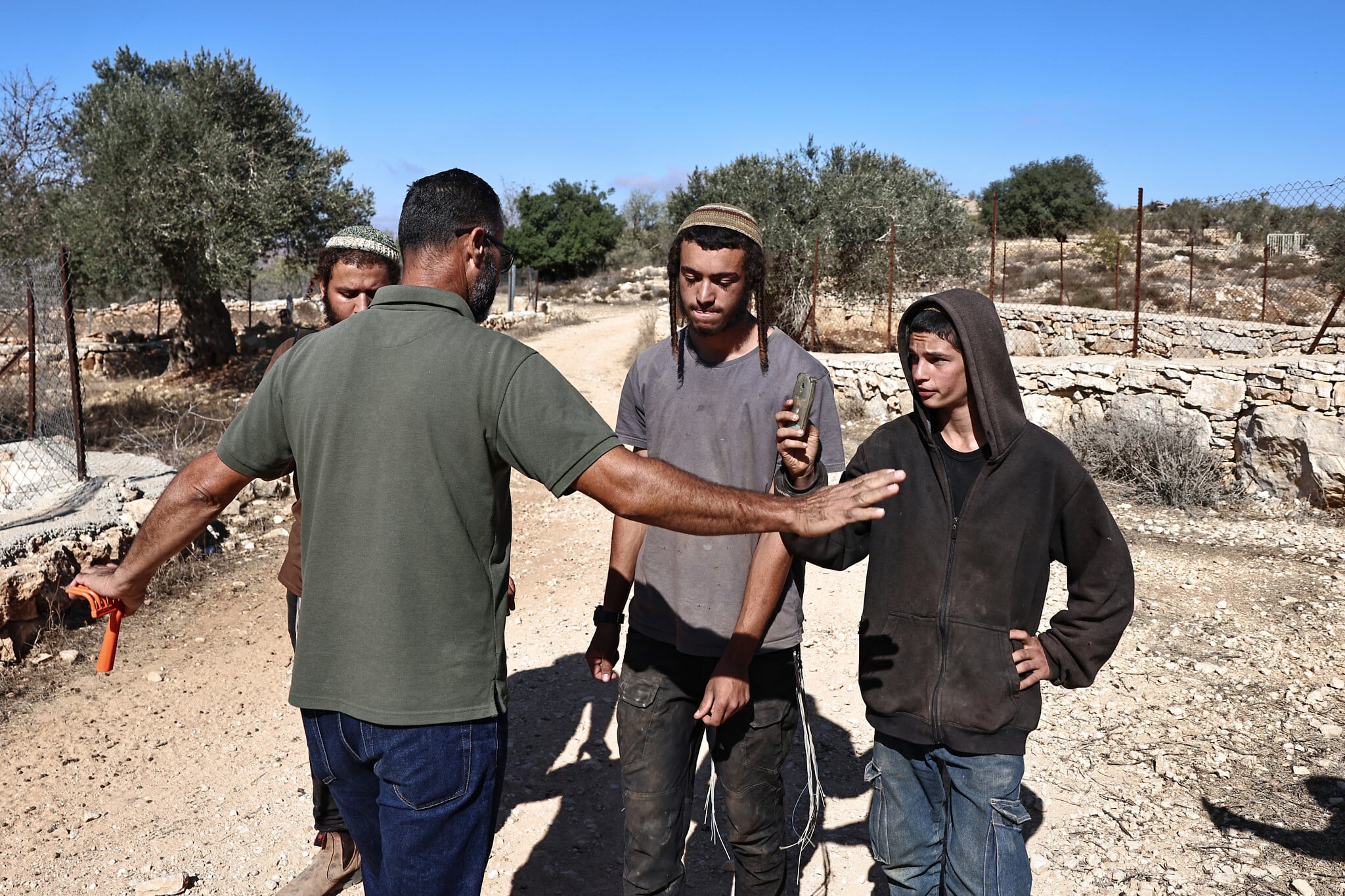 Government document shows 650 youths living in illegal West Bank outposts