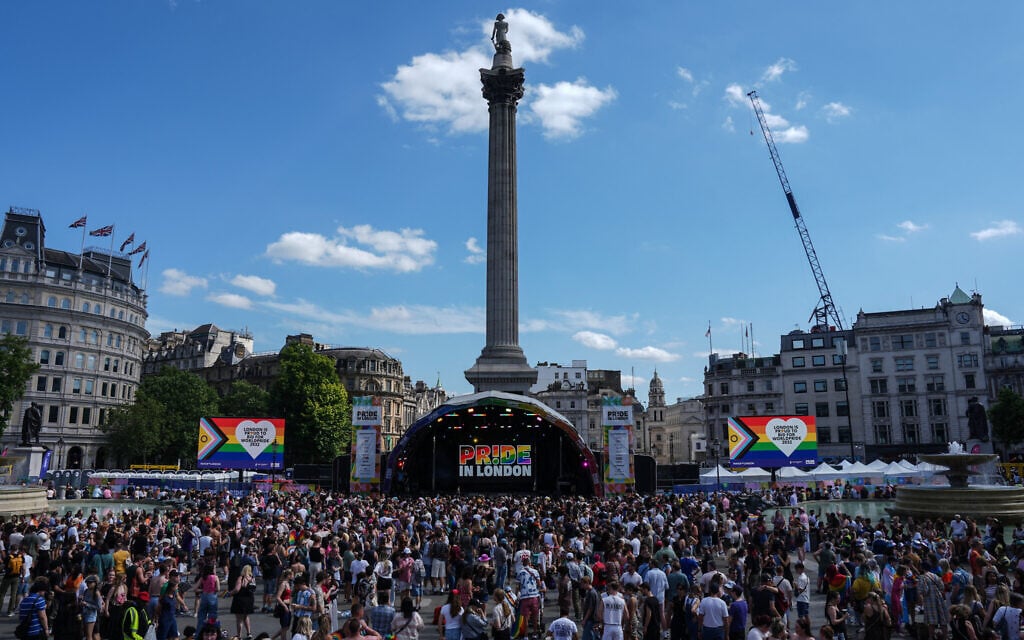 Police investigating antisemitic abuse of Jewish marchers in London pride parade