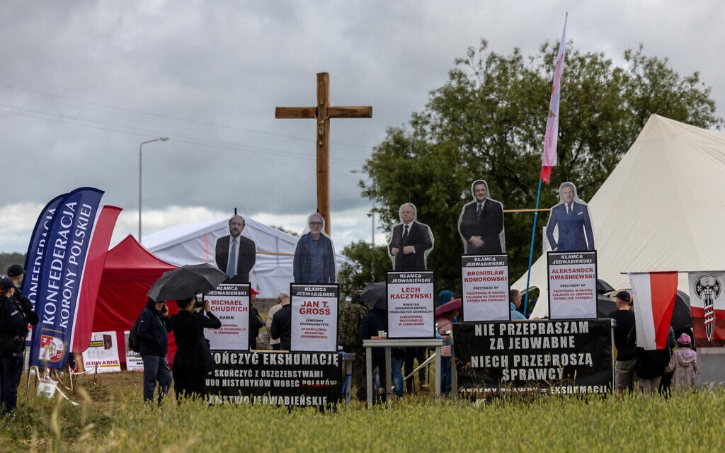 Polish nationalists protest commemoration for Nazi-era Polish massacre of Jews