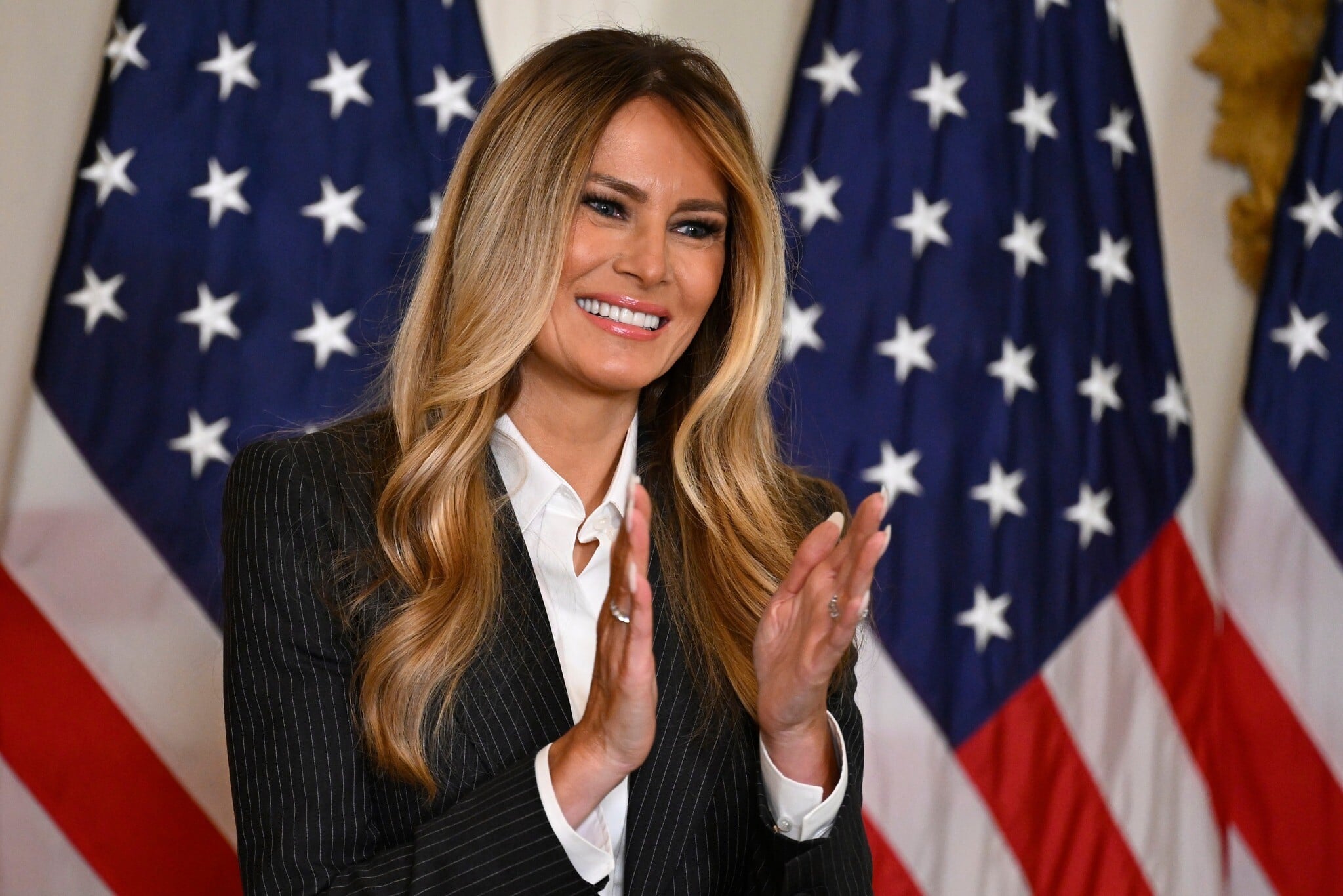 IRGC-linked outlet encourages supporters to kill Melania Trump, threatens son Barron