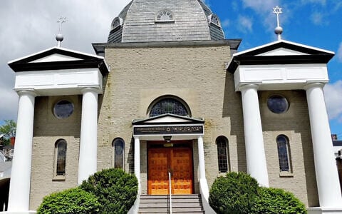 Illustrative: Congregation Beth Israel is the oldest synagogue in Bangor, Maine. (Wikimedia Commons)