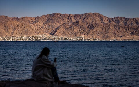 Aqaba as it seen from the Southern Israeli city of Eilat on February 10, 2025. (Chaim Goldberg/Flash90)
