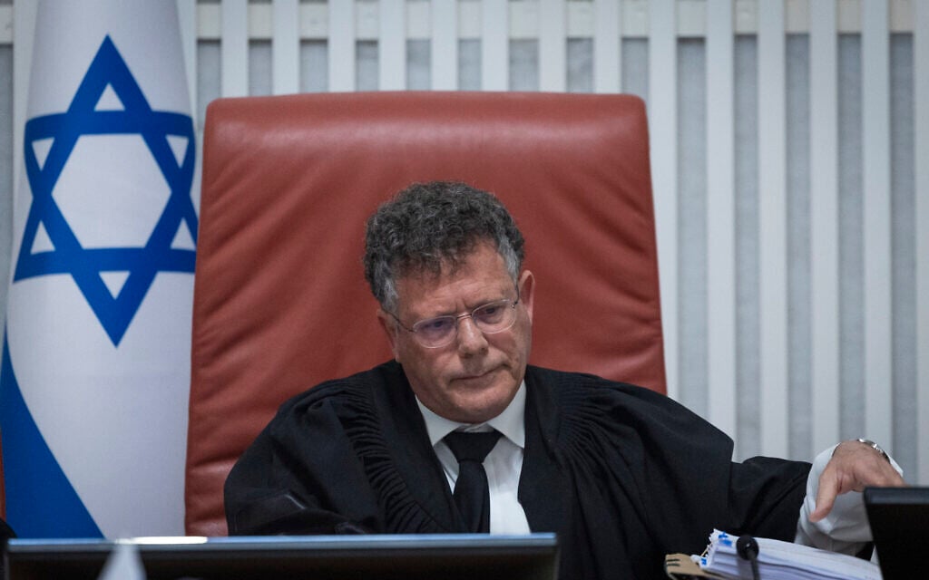 Supreme Court President Isaac Amit presides over a court hearing, February 17, 2026. (Chaim Goldberg/Flash90)