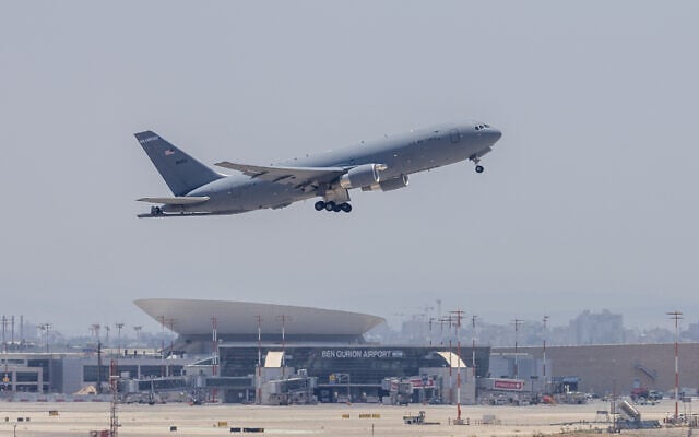 A US Air Force Boeing KC-46A aerial refueling tanker takes off from Ben Gurion Airport on June 8, 2026. (Yossi Aloni/Flash90)