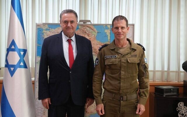 Defense Minister Israel Katz meets with Israeli Air Force chief Maj. Gen. Omer Tischler, July 6, 2026. (Elad Malka/Defense Ministry) Defense Minister Israel Katz meets with Israeli Air Force chief Maj. Gen. Omer Tischler, July 6, 2026. (Elad Malka/Defense Ministry)