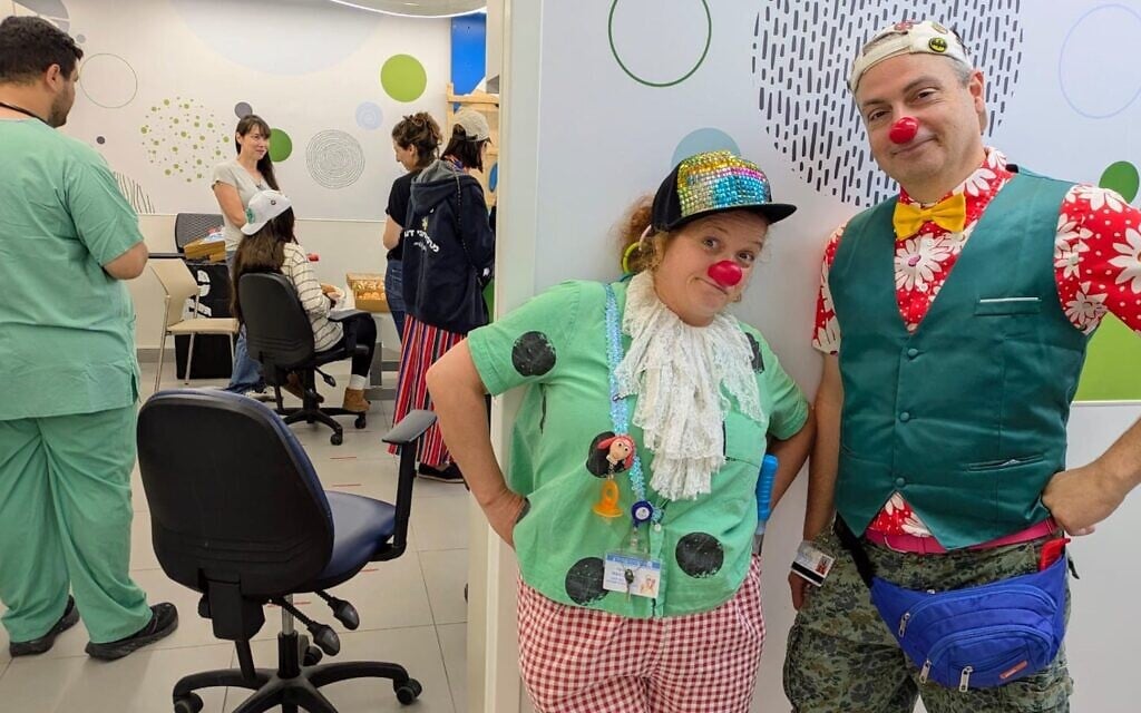 Medical clowns offer serious relief for Israeli kids recovering from trauma