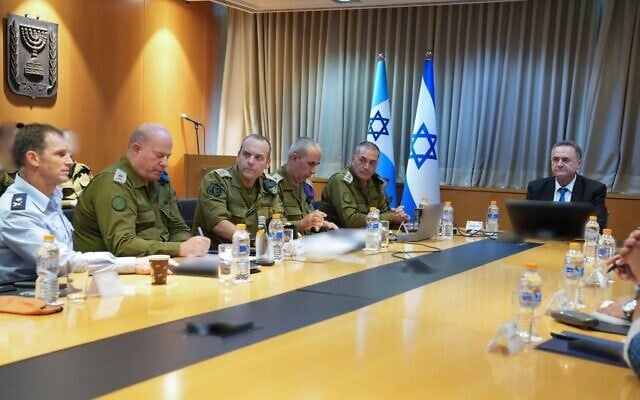 Katz met with IDF Chief of Staff Lt. Gen. Eyal Zamir and other top officers.Defense Minister Israel Katz (right) meets with the IDF's top brass in his office, July 23, 2026. (Ariel Hermoni/Defense Ministry)