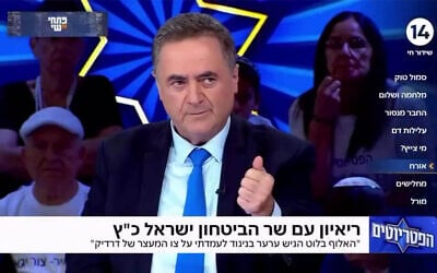 Minister of Defence Israel Katz announces that he's replacing the IDF's top West Bank general, on Channel 14, August 2, 2026. (Screenshot)