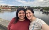 Mali (L) and Liel Yahalomi. (Israeli Embassy in Austria)