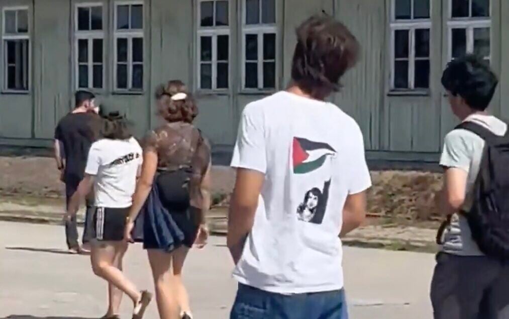 Police called to Mauthausen Memorial following dispute over visitor's clothing