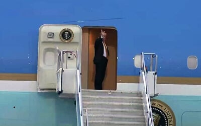 US President Donald Trump boards Air Force One following the NATO summit, at Ankara International Airport, Turkey, July 8, 2026. (Washington Post screenshot via X)