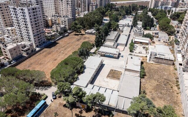 This picture shows a view of the UNRWA Vocational Training Center, between the Kafr Aqab neighborhood and the Qalandiya refugee camp, in East Jerusalem, August 25, 2026.(Zain JAAFAR/AFP)