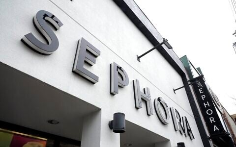 The sign on the front of a Sephora store in Pittsburgh, Pennsylvania, on January 12, 2025. (AP Photo/Gene J. Puskar)