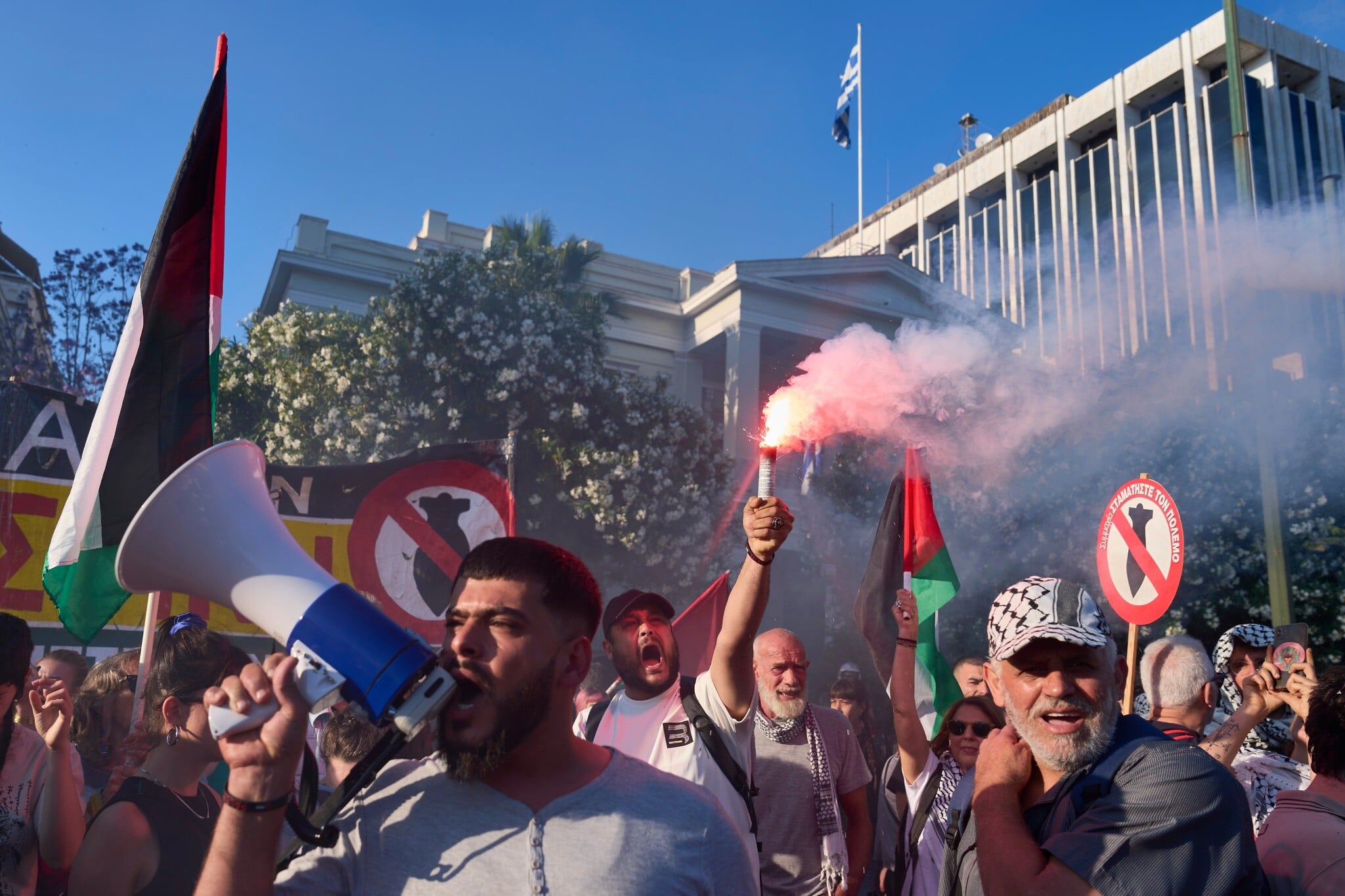 Israelis in Greece warned to lie low ahead of pro-Palestinian âday of rageâ...