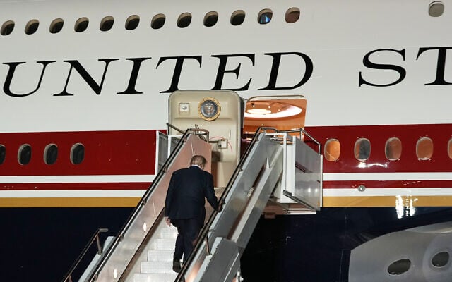 US President Donald Trump switches planes at US Air Force Base, RAF Mildenhall in Suffolk, Eastern England, on his way back to Washington from the NATO summit in Ankara, Turkey, July 8, 2026. (AP Photo/Alex Brandon)