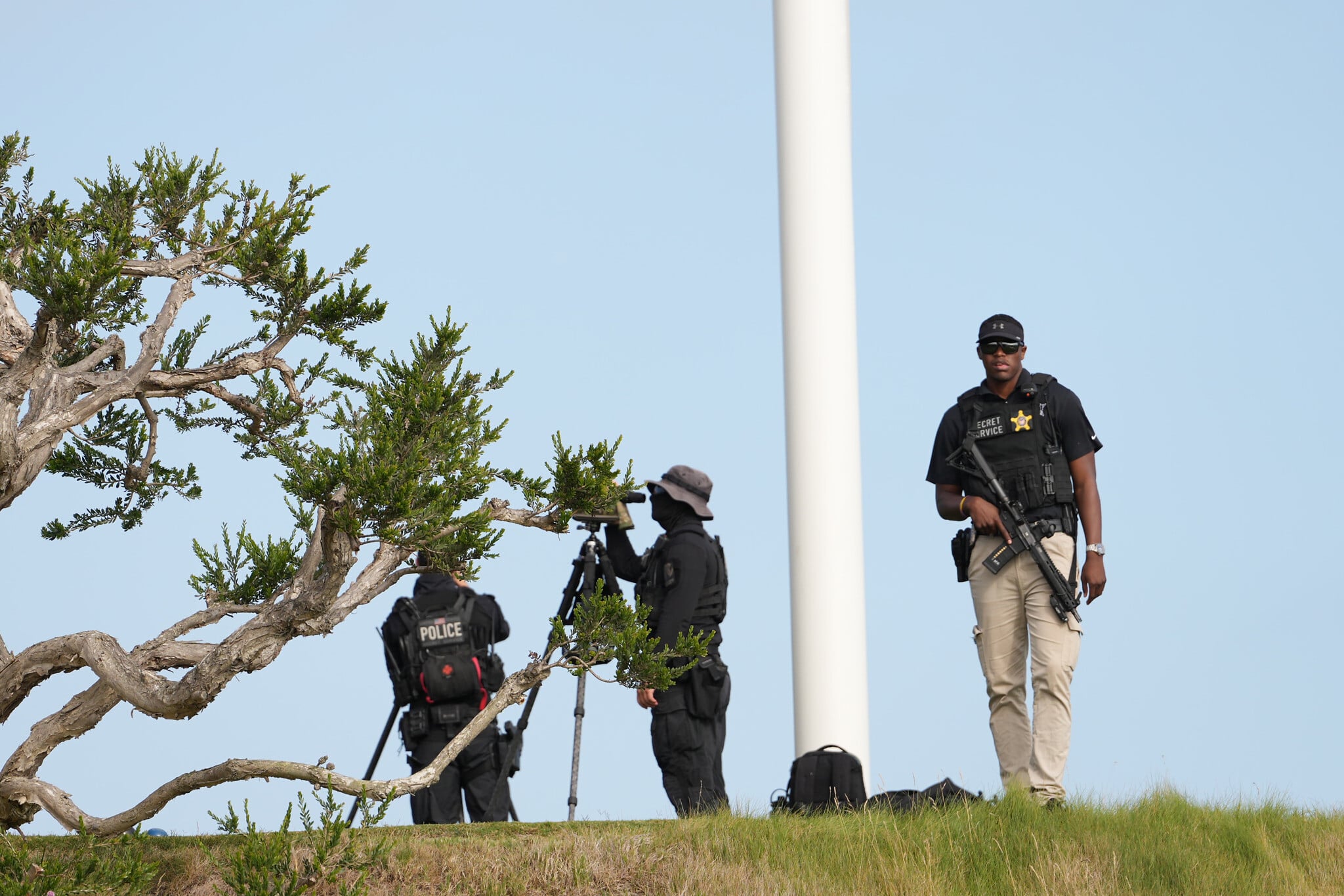 Man arrested with weapons at Trump's LA golf course, was eyeing security