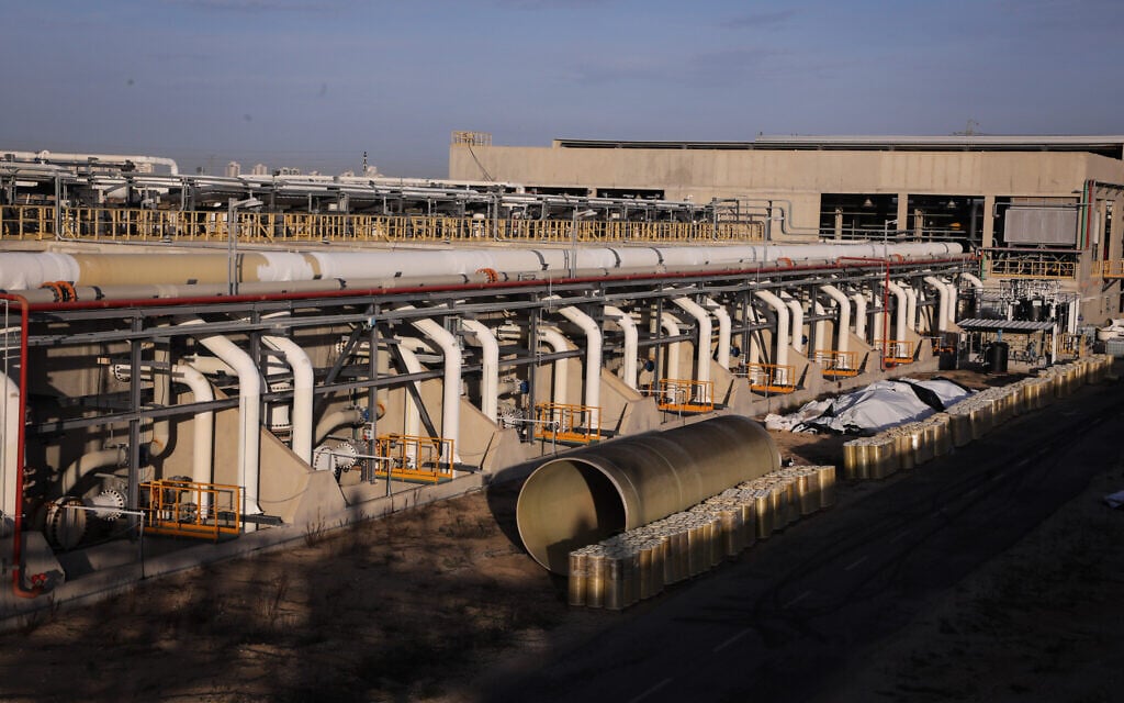 Almost all of Israel’s desalination plants shut due to weather; source denies cyberattack