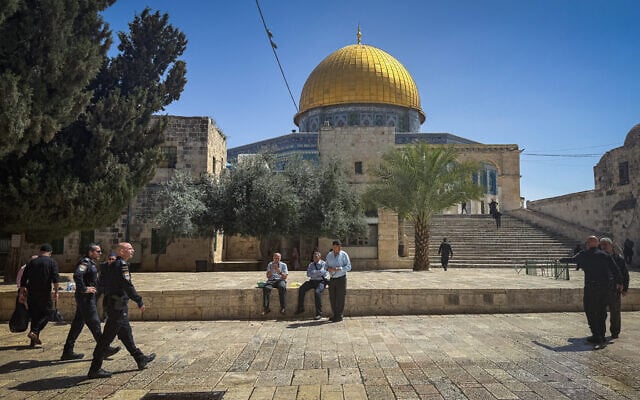 View of the Temple Mount in Jerusalem Old City, April 2, 2025. (Yonatan Sindel/Flash90)